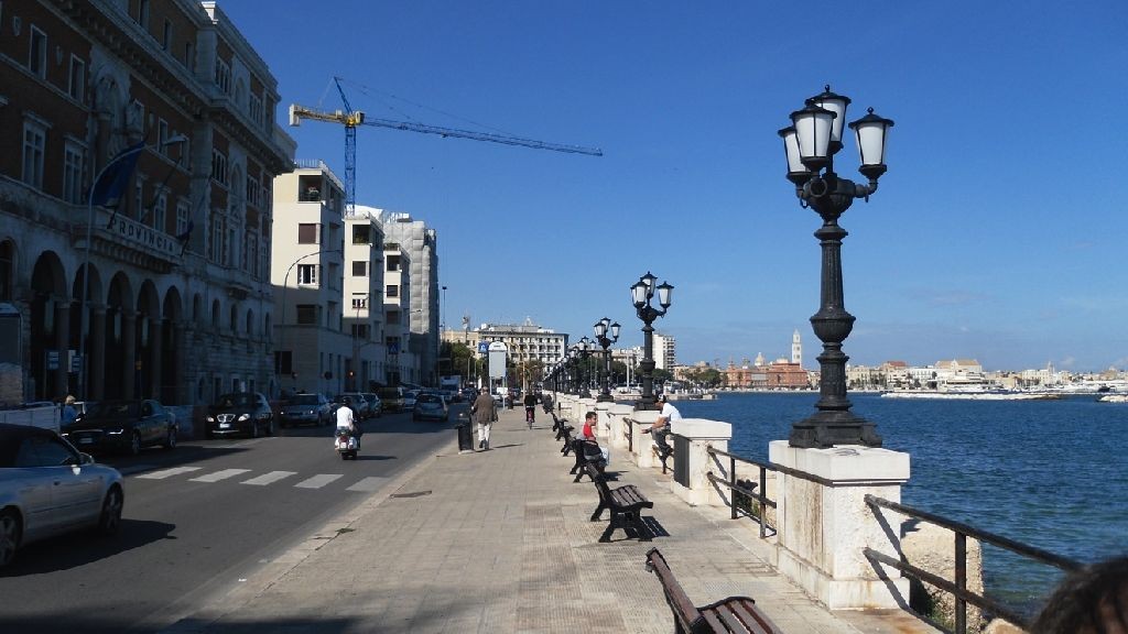 wpid-18057_bari.jpg