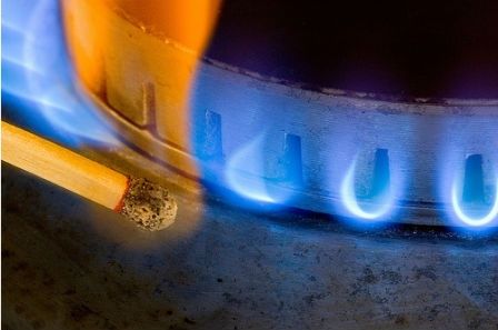 wpid-24937_gas.jpg