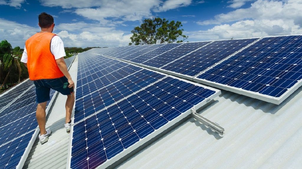 wpid-26689_peritiimpiantifotovoltaici.jpg