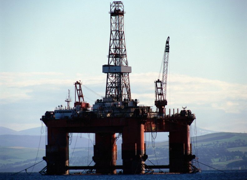 wpid-5768_petrolio.jpg